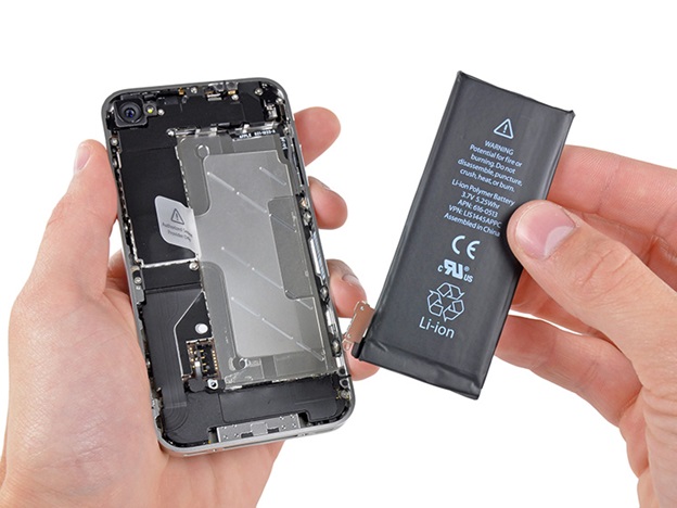 iPhone sử dụng loại pin Li-ion chế tạo từ kim loại Lithium