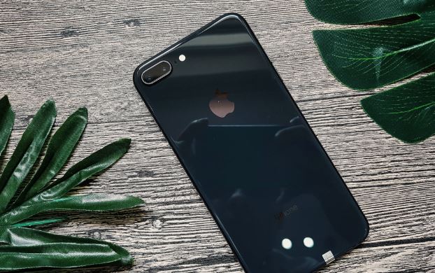 iPhone 8 chống bám bụi bẩn hoàn hảo iPhone 8 chống bám bụi bẩn hoàn hảo