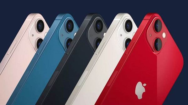 iPhone 12 và iPhone 13 có sự khác biệt về mầu sắc