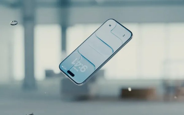 iPhone Air và iPhone 16 Plus đều có màn hình Super Retina XDR