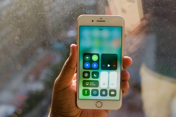 Phiên bản iPhone 8 Plus 128GB hiện được đánh giá là cân đối nhất