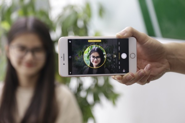 iPhone 8 Plus ghi điểm với cụm camera kép chụp chân dung ấn tượng
