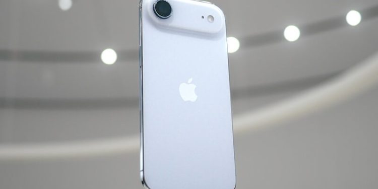 iPhone mỏng nhất