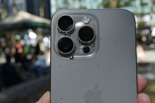 iPhone 15 Pro Max