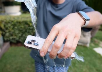 iphone 16 pro có chống nước không